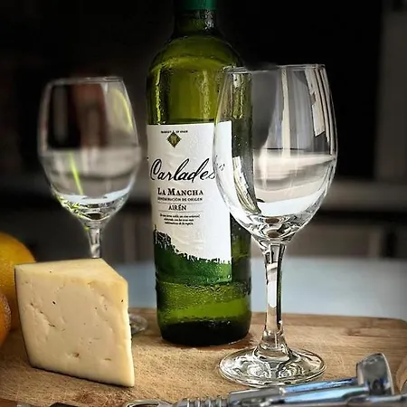 Cozy And Bright Locos * טורבייחה