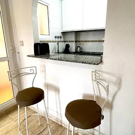 Cozy And Bright Locos דירה