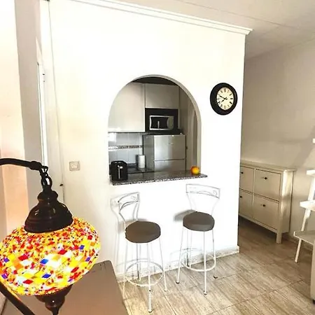 Cozy And Bright Locos * Torrevieja