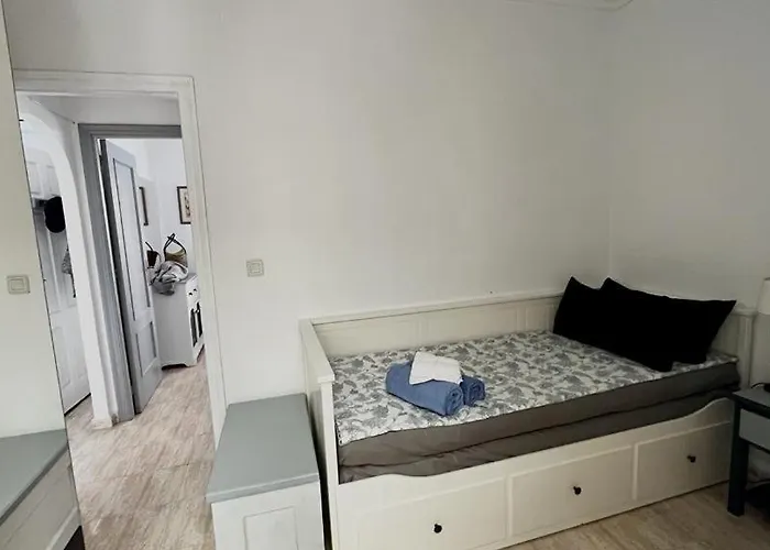 Cozy And Bright Locos *