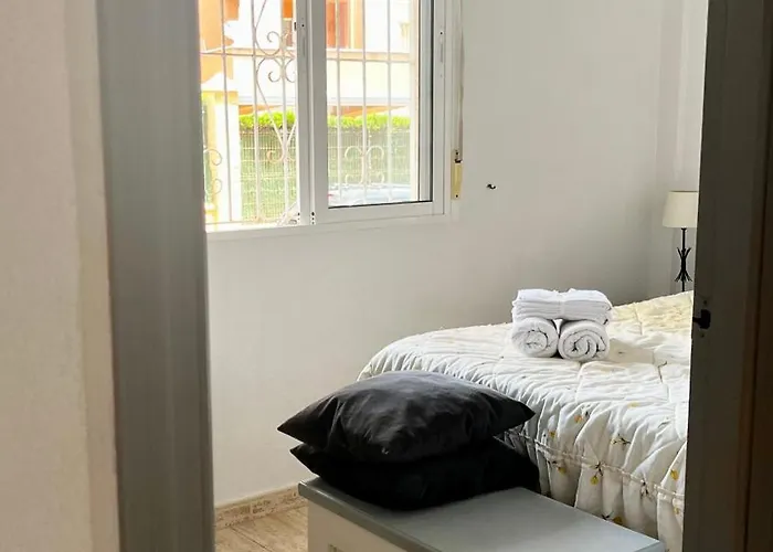 Cozy And Bright Locos Apartment *