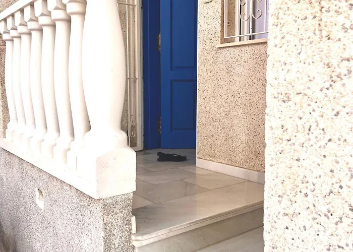 Cozy And Bright Locos *